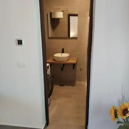 Ivor Apartman *