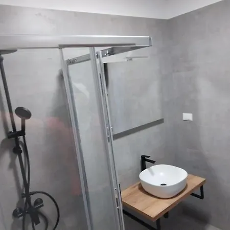 Ivor Apartman Bale