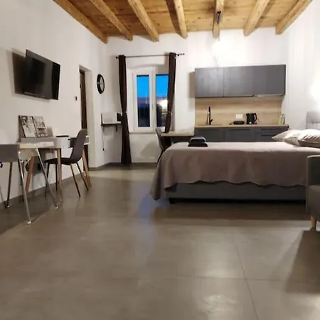 Ivor Apartman Bale